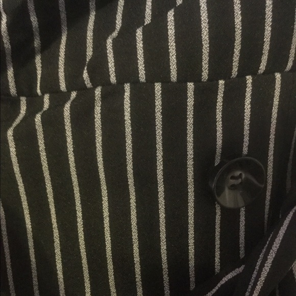 ❌DONATED❌Black White Stripe Tie Waist Dress - Picture 9 of 10